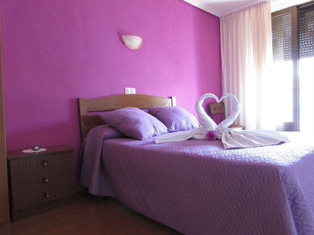 Hostal Rober Madrid Exterior foto